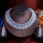 Luxury Chunky Full Cubic Zirconia Paved Dinner Party Bridal Wedding Choker Big Necklace and Earrings CZ Jewelry Sets for Women