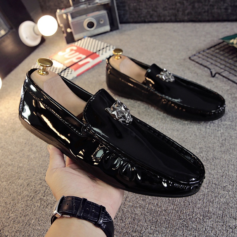 7526096070_1729996112.jpg Men's Patent Leather Loafers 2024 Spring New Arrival Breathable Soft Sole British Casual Shoes - Image 1