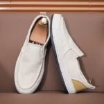 Beige / 44