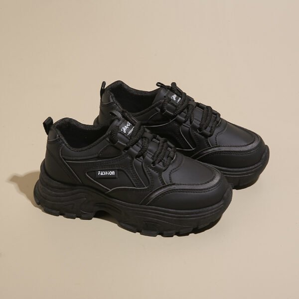 Color / Model: 8821 Black / Size: 35