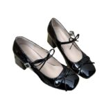Slimming Mary Jane Heels for Spring/Autumn - Silver/Black Chunky Heel Women's Shoes - Image 5