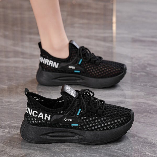 Color / Model: XFG23 Black / Size: 35