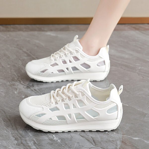 Color / Model: 3525 Beige / Size: 35