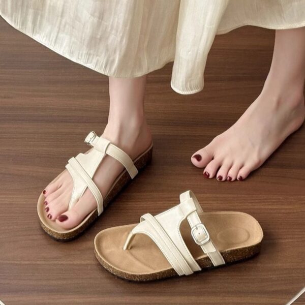 Roman Sandals Women Wear-resistant Birkenstock Flip Flops 2026 French Fairy Style Vintage Flat Beach Sandals