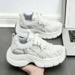 N9889 Beige / 40