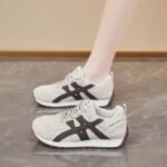 Spring New Women's Breathable Mesh Agni Shoes Korean Style Thick Sole Sports Casual Running Dad Shoes - Image 3