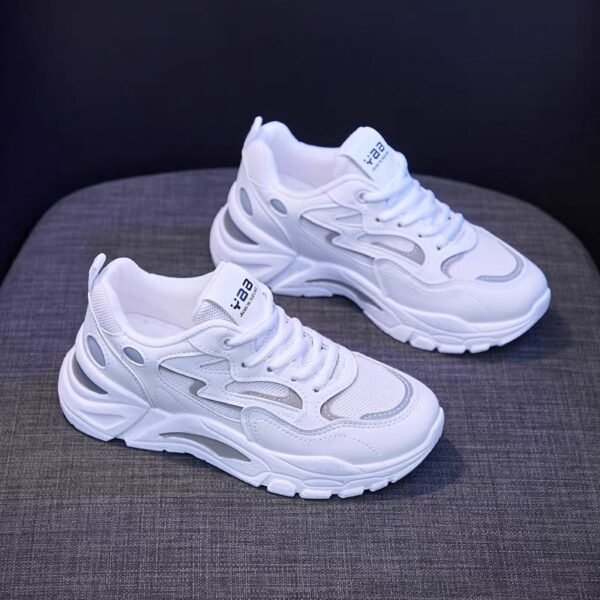 Color / Model: 811 1 White / Size: 35