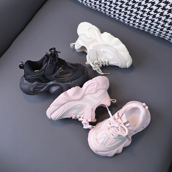 Children's Sports Shoes, Boys and Girls Breathable Mesh Lightweight