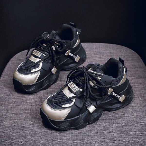 Color / Model: FB3305 Black / Size: 35