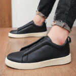 Men's Low-Top Slip-On Casual Shoes - Image 2