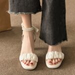 New Summer Pearl Strap High Heel Sandals for Women 2024 French Style Versatile Dress Sandals Evening Casual Shoes