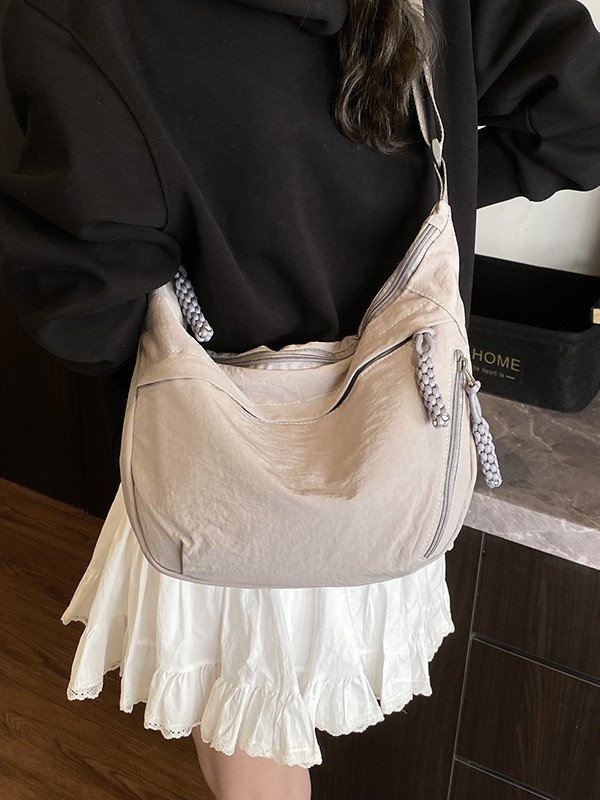 O1CN01hNRtSf2G4eav1hQRN_2208538498962-0-cib.jpg Women's Shoulder Bag, Capacity Crossbody Student Dumpling - Image 1