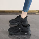 Q103 Black / 40