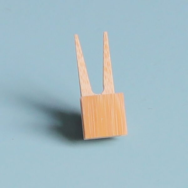 1.2 Spacing Plain Bamboo Fruit Fork