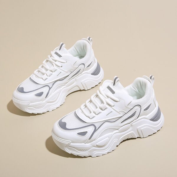 Color / Model: K805 White / Size: 35