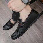 Men's Casual Loafers Comfortable Breathable Moccasins Slip-on Shoes - Image 3