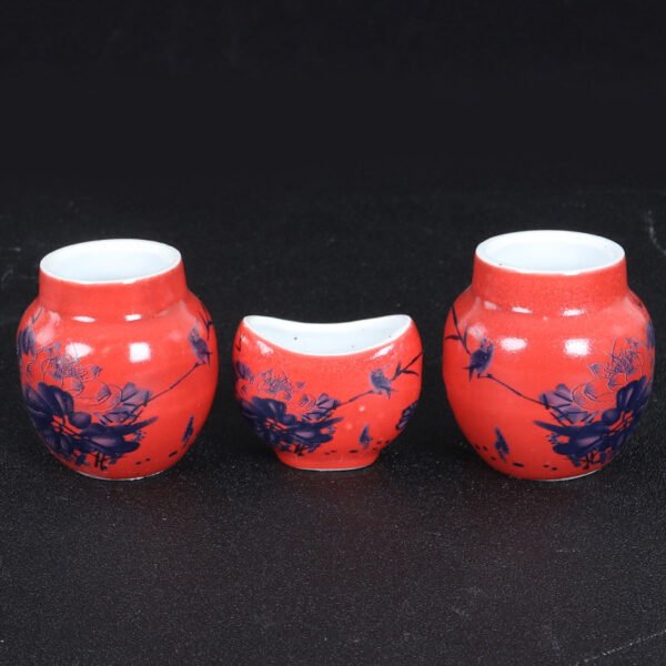 Red Thrush Blue Lotus