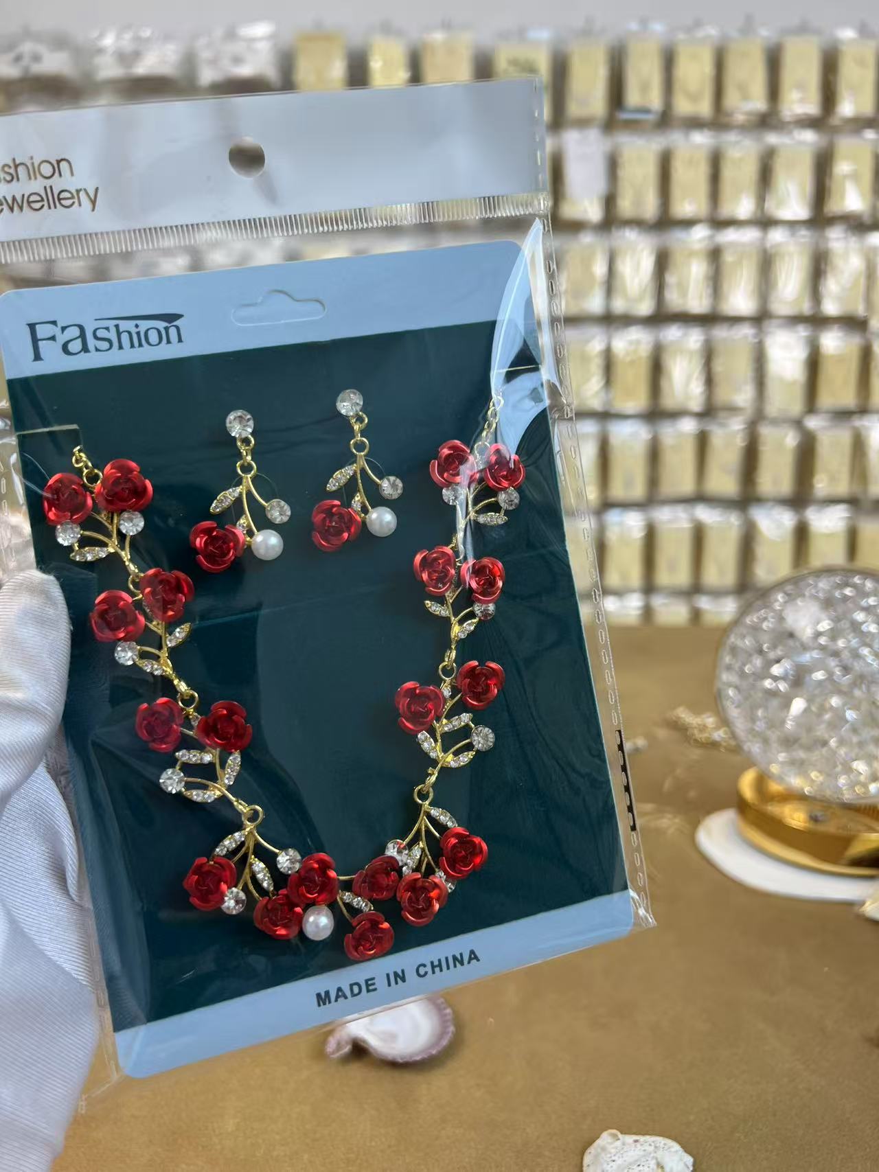 SKN1016-01 Luxury Necklace and Earrings Set Z660 - Image 1