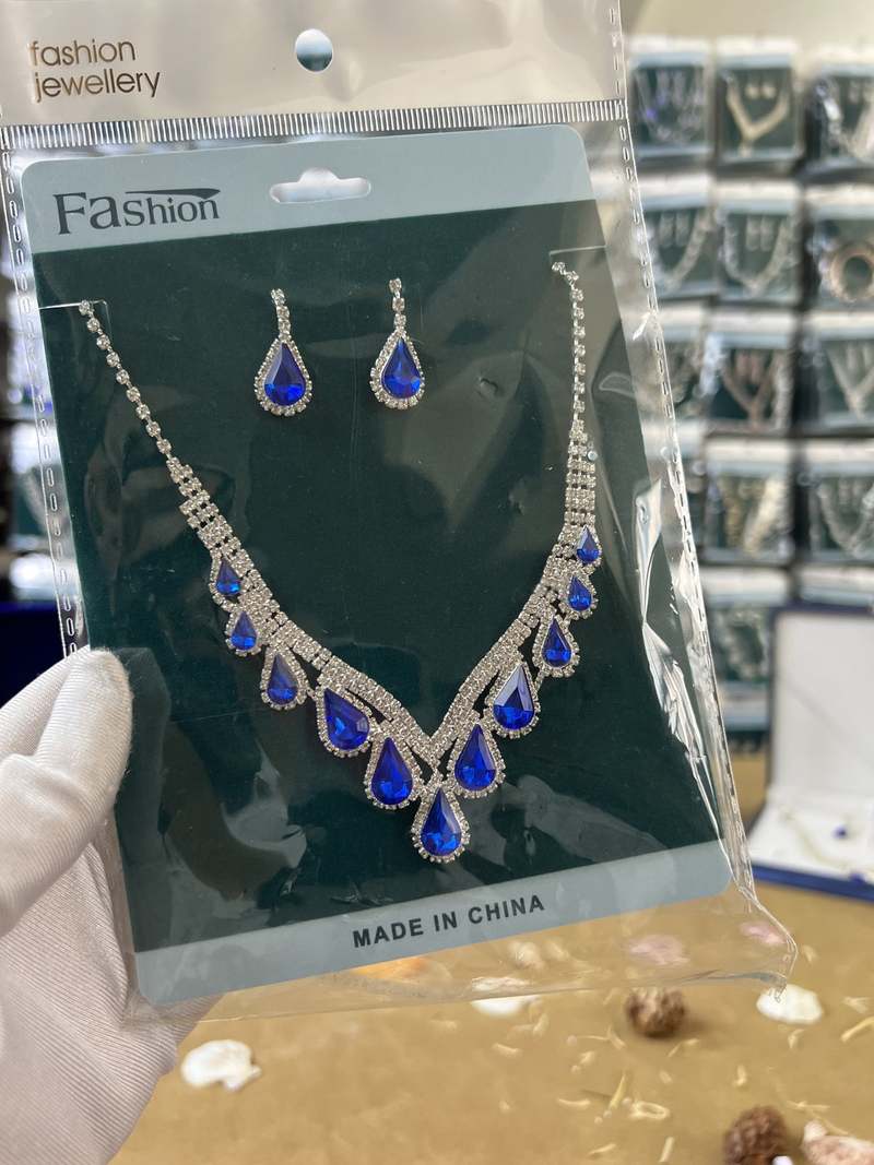 yb-skn1031-retry3 Luxury Necklace and Earrings Set Z675 - Image 1