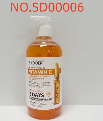 HB3936-sadoer-vitamin-c-brightening-body-essence-foreign-version-500ml.jpeg SADOER Vitamin C Brightening Body Essence 500ML - Image 1