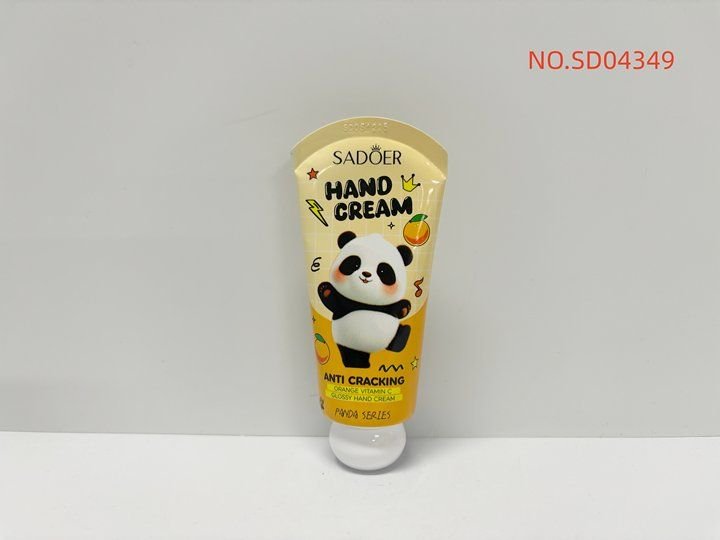 HB4070-sadoer-orange-vitamin-c-brightening-hand-cream-panda-foreign-version-6.jpeg SADOER Orange Vitamin C Brightening Hand Cream (Panda) 60g - Image 1