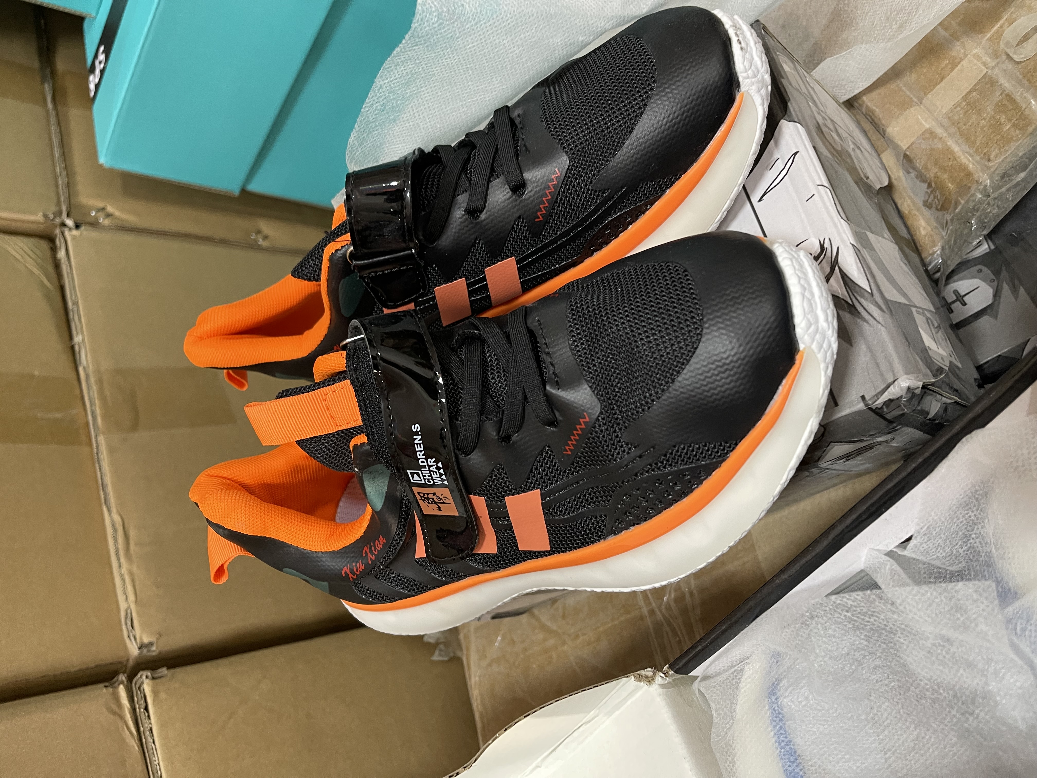 Kids mixed shoes R12
