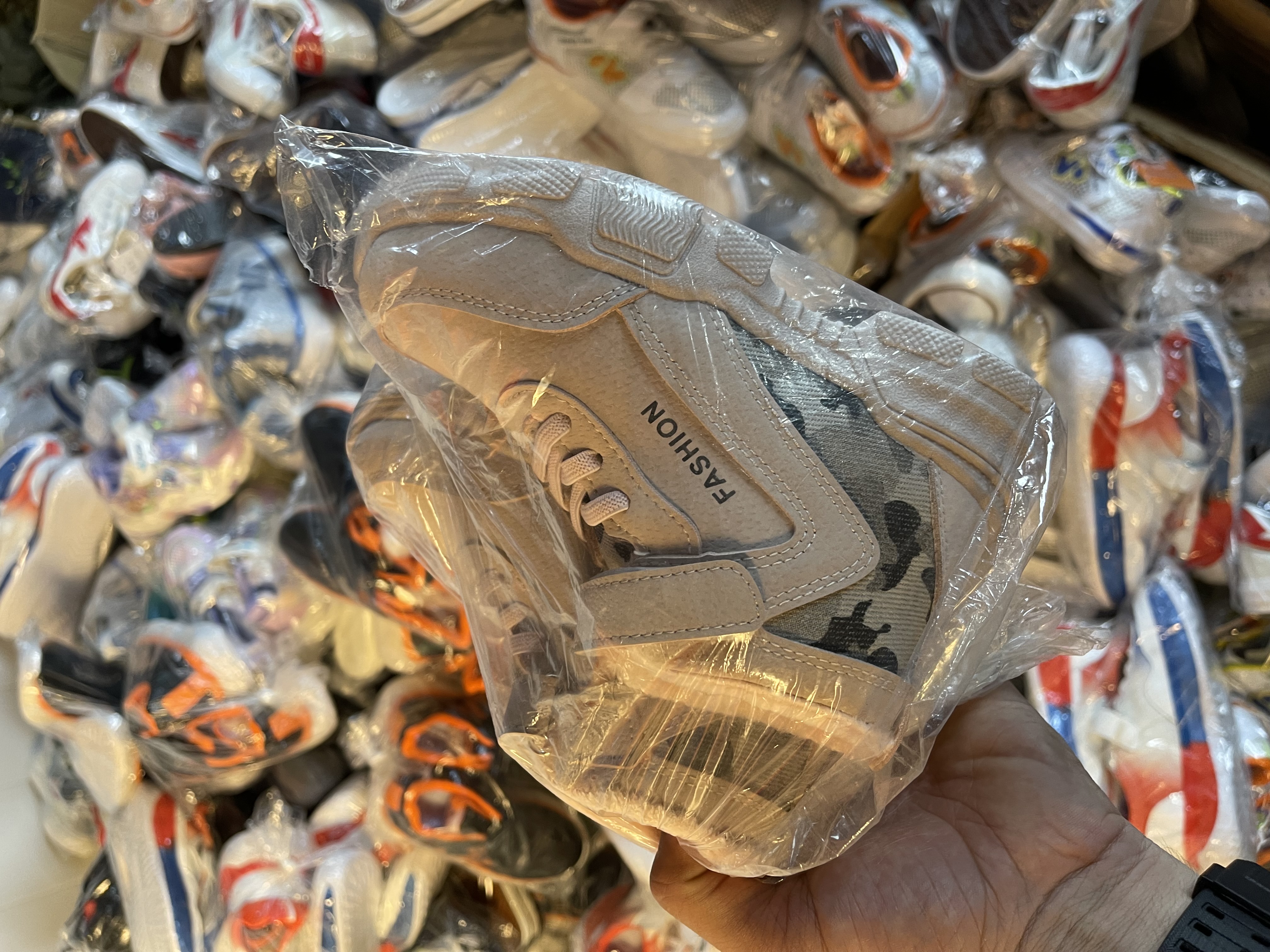 Kids mixed shoes R12