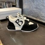 Black / 44