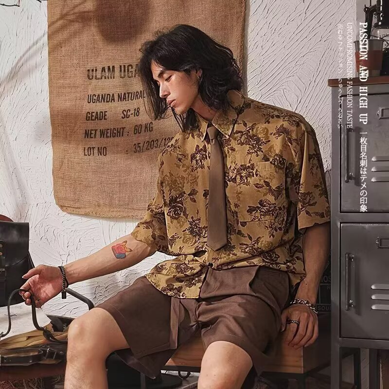 O1CN014rfkjB1twTynGrtwH_2219499975966-0-cib.jpg Retro Floral Short-Sleeve Shirt - Image 1
