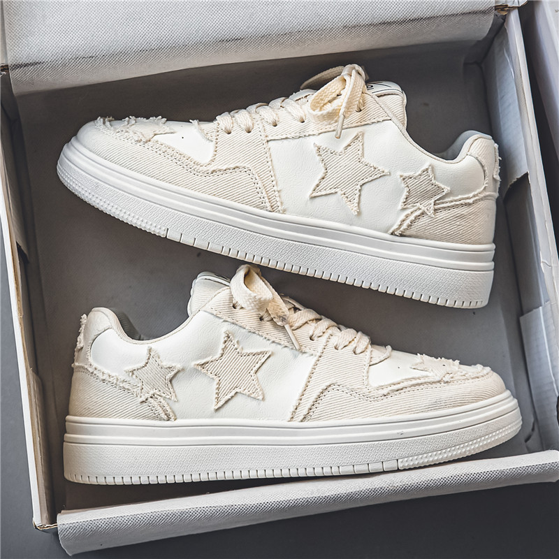 Beige / 44 Beige / 44