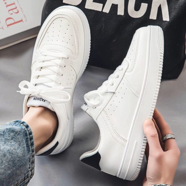 Unisex Thick Sole Casual Sneakers