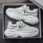 Men's Thick Sole Mesh Sneakers - Image 3