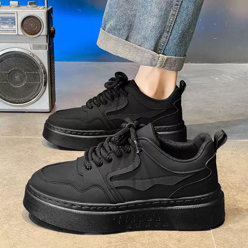 O1CN01KAwBoZ1IneYEULvOh_2215987860938-0-cib.jpg Men's Breathable Work Casual Shoes - Image 1