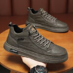 Men's Non-Slip Chef Work Shoes - Image 2