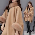 Women's Cape-Style Wool Coat with Faux Fur Collar - Image 3