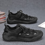 Men's Breathable Beach Clogs - Image 4