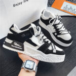 Men's Thick-Sole Panda Panda Sneakers - Image 3