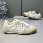 Beige / 44