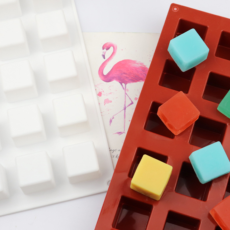 O1CN01mSZaey1zjYZKGoye7_2222067496750-0-cib.jpg 15-Cavity Square Silicone DIY Mold for Soap, Cake, and Sandwich Bread - Image 1
