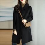 Women's Quilted Thick Wool Coat - Image 4