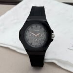 Women's Three-Eye Quartz Watch with Silicone Strap - Image 5