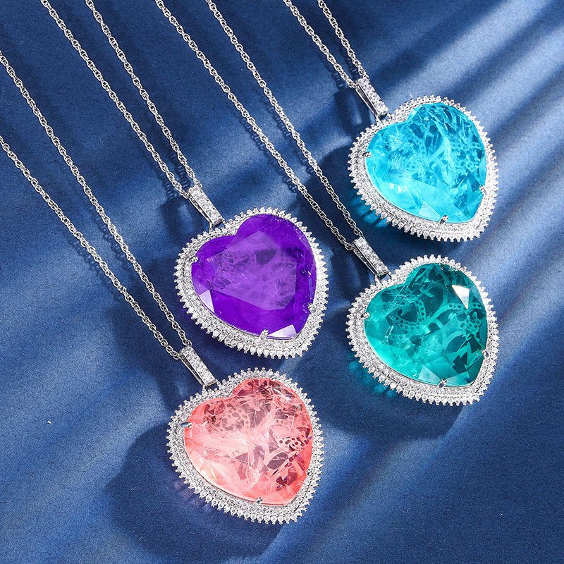 O1CN01stGtBS215pQkri8WO_21212221294686934-0-cib.jpg Large Heart Gemstone Pendant Necklace - Image 1