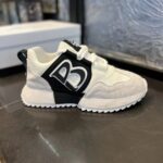 White / 44