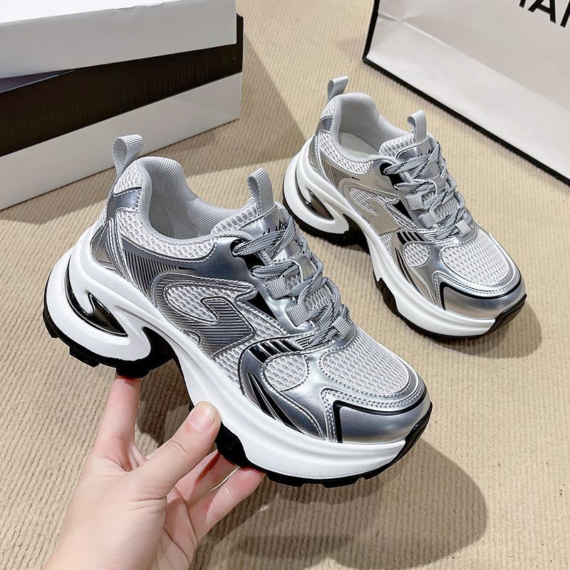 O1CN010YS8Fj1obo11LRYmj_2216508195244-0-cib.jpg Ultra-Light Women's Platform Sneakers - Image 1