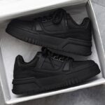 Black / 44
