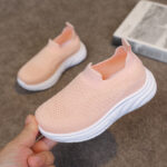 Kids' Breathable Mesh Slip-On Shoes – Unisex Casual Sneakers for Spring and Autumn - Image 7