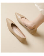 318 1 Apricot (Low Heel 2.5cm / 41