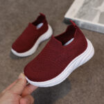 Kids' Breathable Mesh Slip-On Shoes – Unisex Casual Sneakers for Spring and Autumn - Image 9