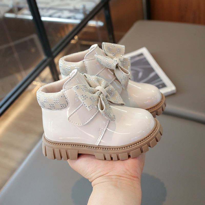O1CN01Wse7sF2J53nLE3qQw_2178869369-0-cib.jpg Kids Bow Ankle Boots - Image 1