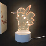 Pikachu With Hat / Touch 3 Color USB + Battery Compartment (Cool, Warm, Neutral